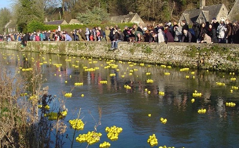 Nice weather for ducks? The scene at the 2008 Bibury Duck Race.